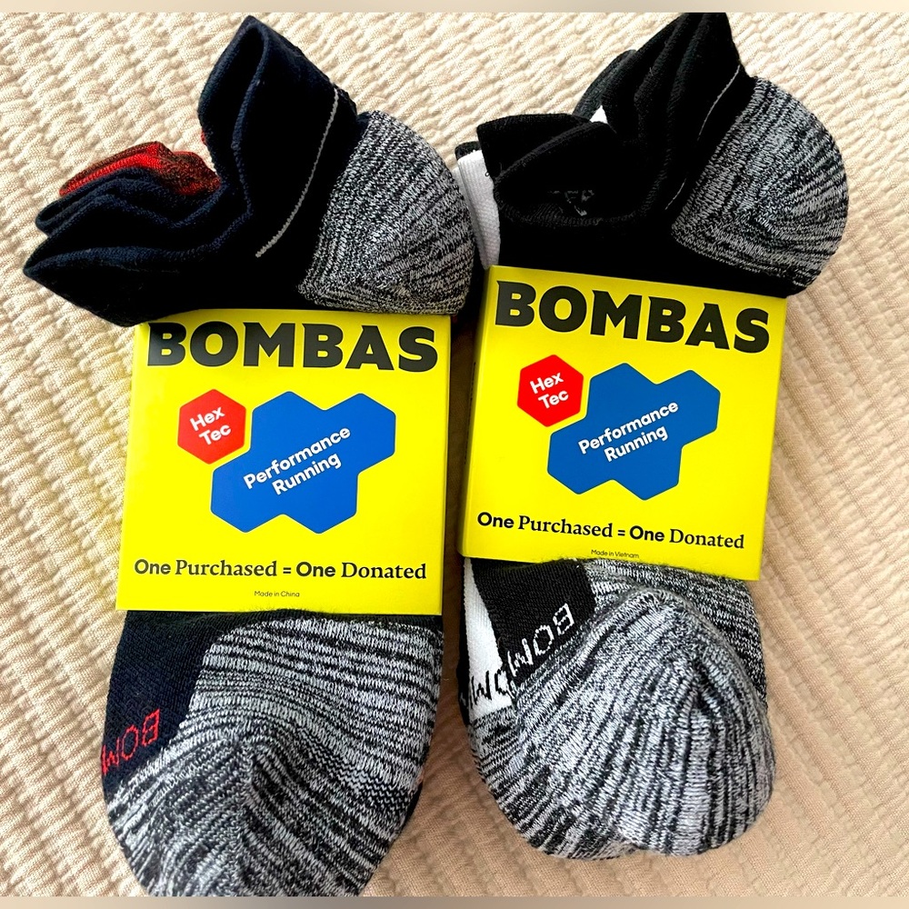 Brand New Men Bombas running ankle sock Large two - 3pack ( 6pairs)